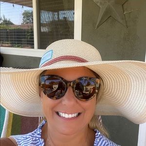 Meet your Posher, Ivette